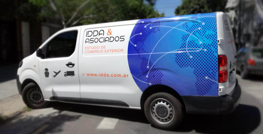 Camioneta de Aldo Idda & Asociados.